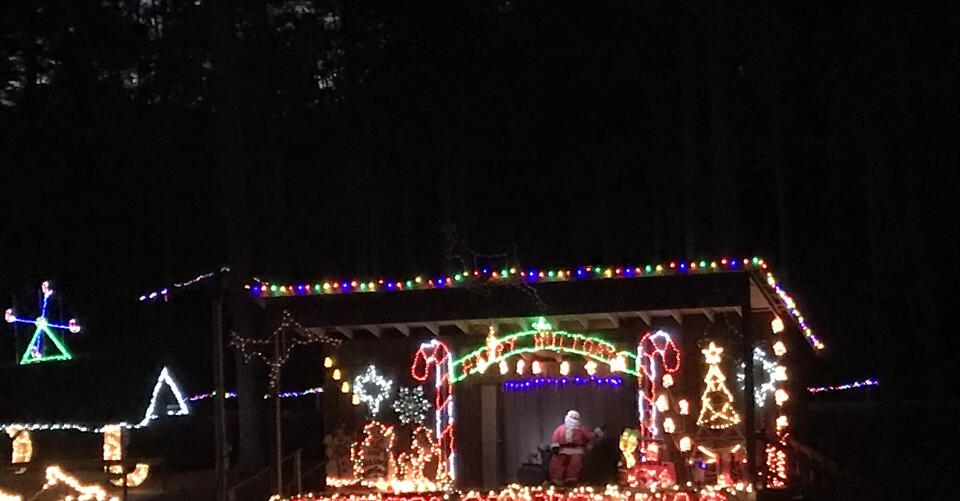 Sportsman Lake Christmas Lights 2022 Winter Wonderland Senior Night Returns To Sportsman Lake - Newsbreak