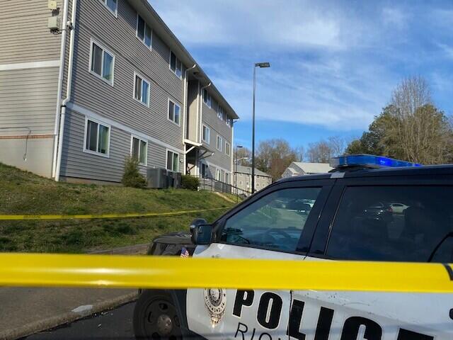 Man killed in shooting at Richmond apartment complex - NewsBreak