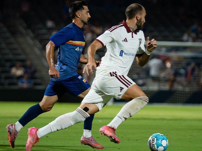 Early Red Card Brings Tough Loss For The Chattanooga Red Wolves At In ...