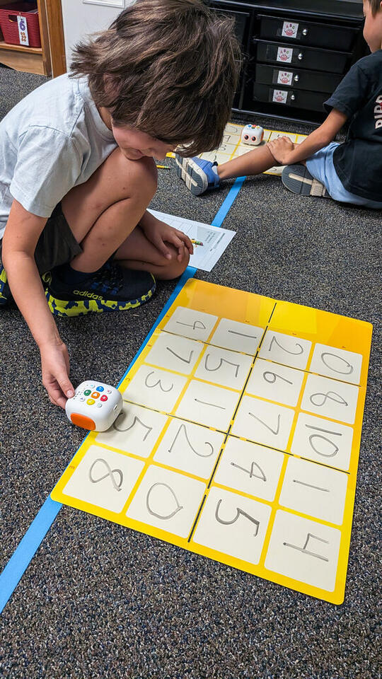 📢 Iowa teachers train to weave computer science into daily lessons ...