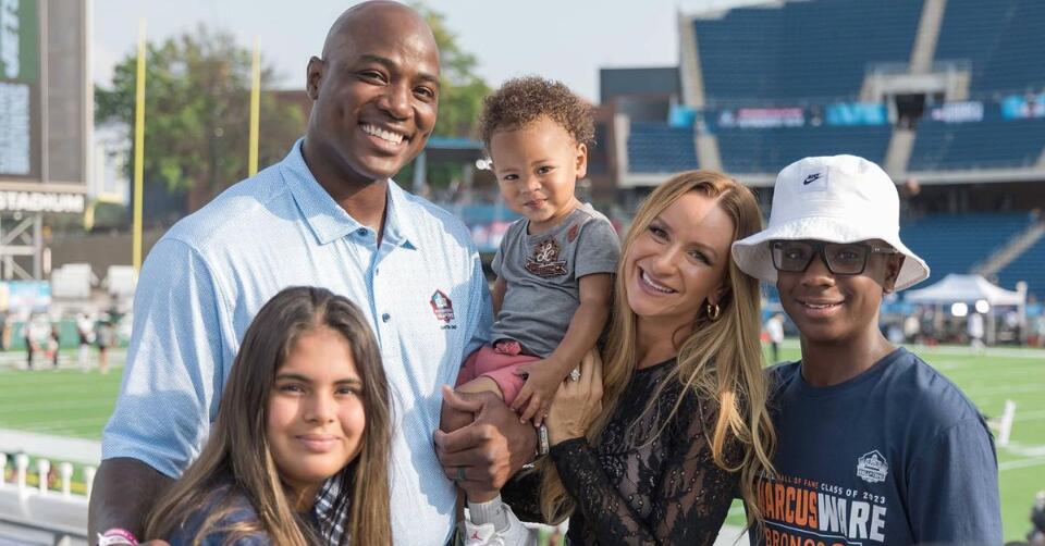 Former NFL Player DeMarcus Ware Found Love Again With His Second Wife ...