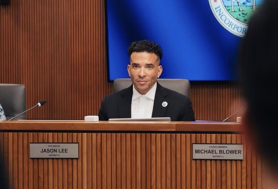 Jason Lee Rejects Mayor’s “Pimping Out Stockton” Remark, Calls It a ...