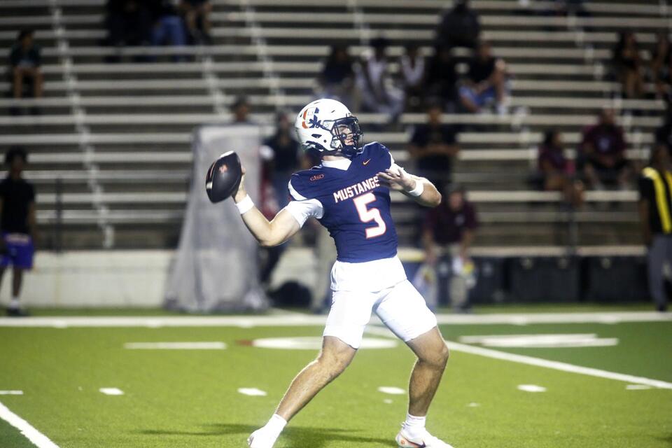 Sachse outlasts Rowlett in offensive shootout - NewsBreak
