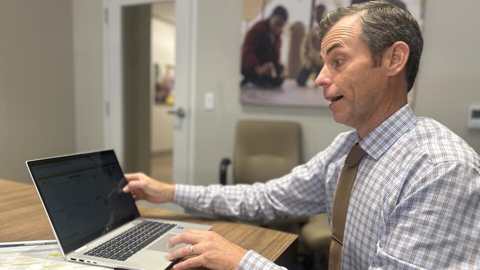 California high schools begin preparing for mandatory personal finance classes