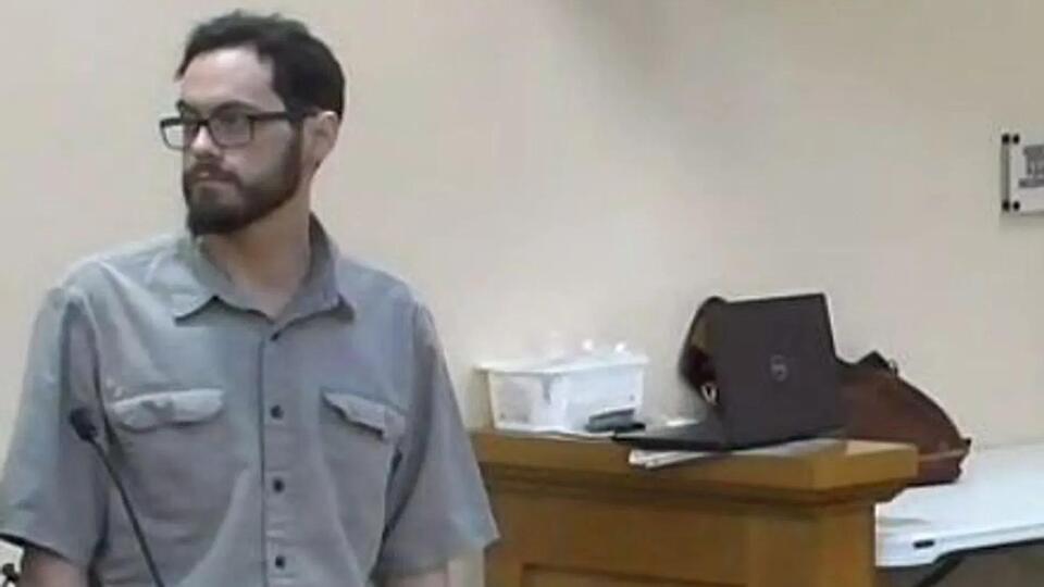 Man pleads not guilty to charges after driving into Clark Fork river ...