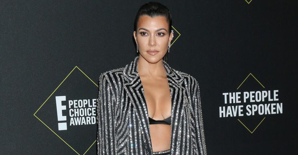 Kourtney Kardashian Divulged What Her ‘Absolute Favorite’ Face Cleanser Is & It’s Less Than  – NewsBreak