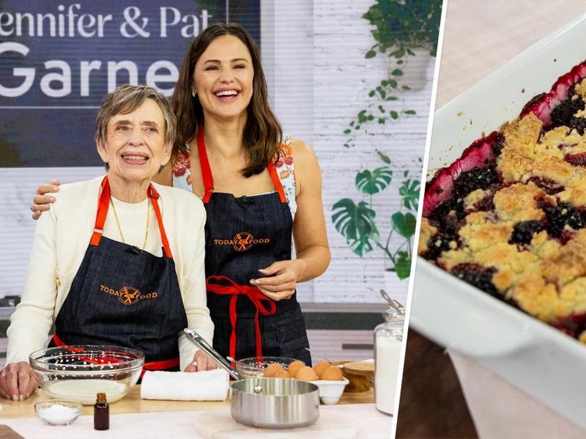 Jennifer Garner's Favorite Blackberry Crumble