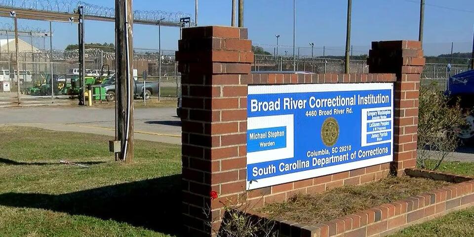 Inmate stabs officer in the head at Broad River Correctional, SCDC says ...