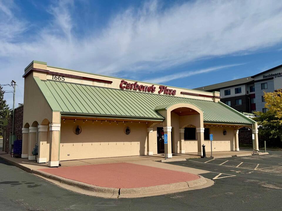 Carbone's Pizzeria in Eagan closes after 44 years - NewsBreak