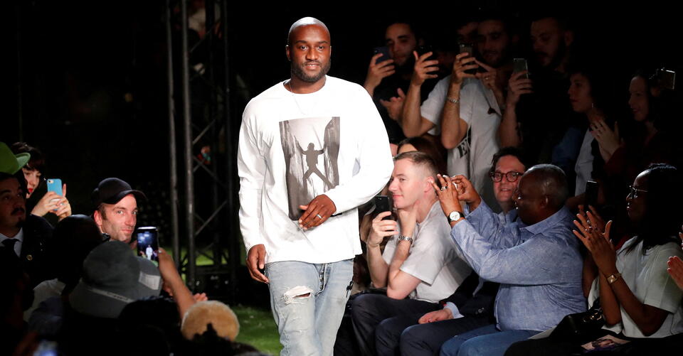 Nike/Louis Vuitton sneakers by Abloh beating auction estimates – NewsBreak