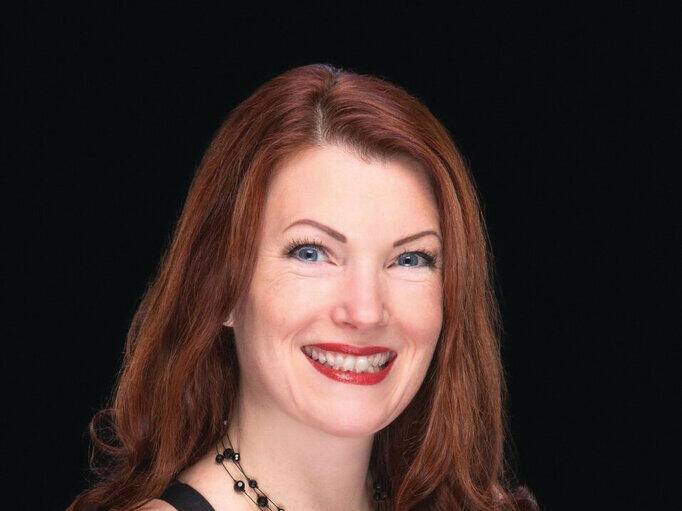 Yelm council appoints Stephanie Kangiser to fill vacant seat