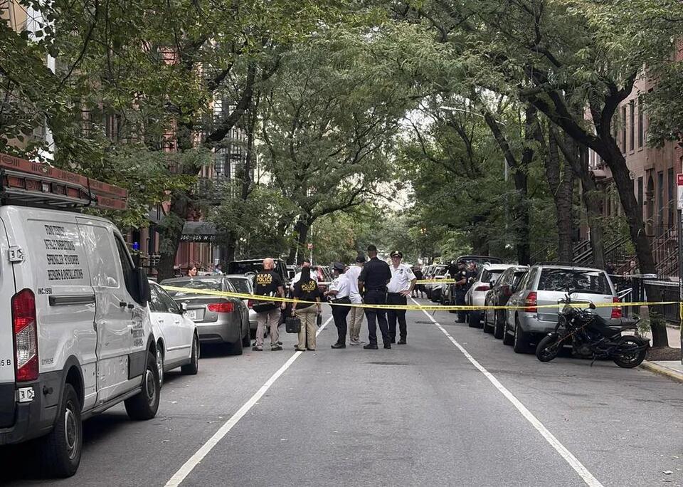 Man and woman stabbed in Hell's Kitchen: ‘I feel scared'