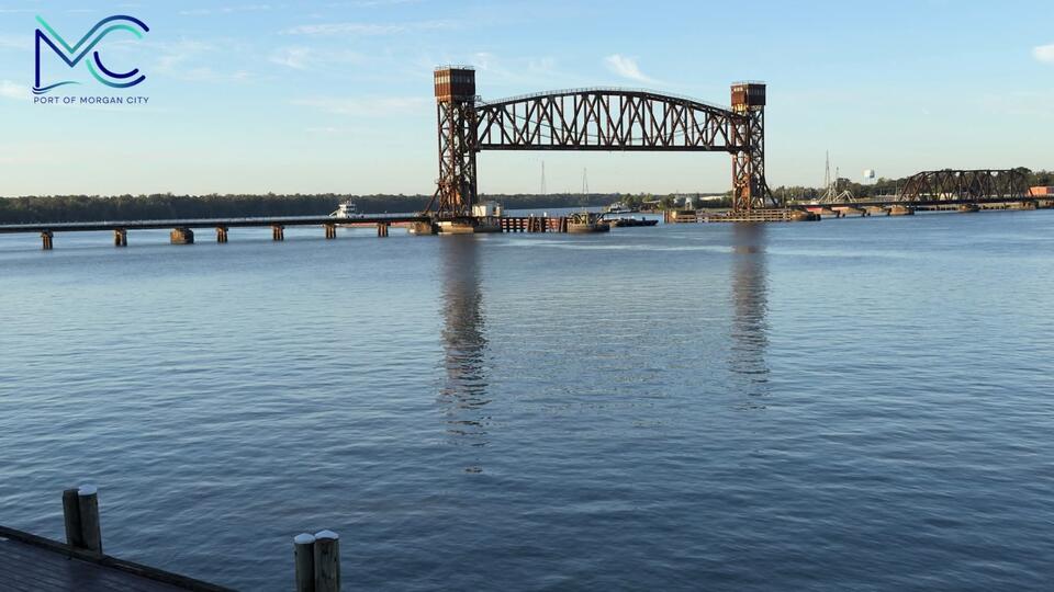 🚧 Berwick Bay rail bridge closures to delay boat traffic - NewsBreak