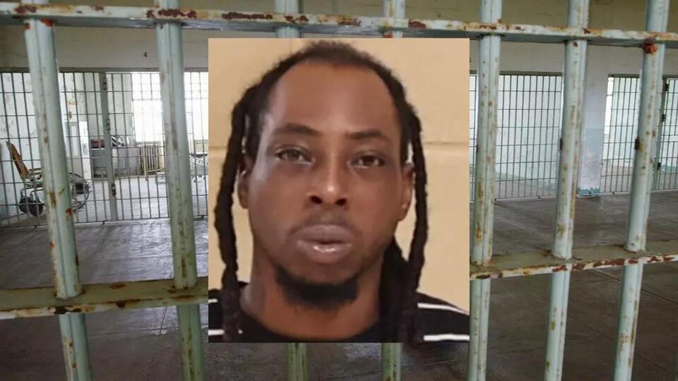 Shreveport Traffic Stop Leads to Gun and Drug Arrest - NewsBreak
