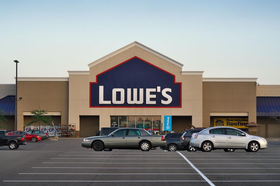 Lowe's Now Lets Homeowners Pay for Renovations in Monthly Installments ...