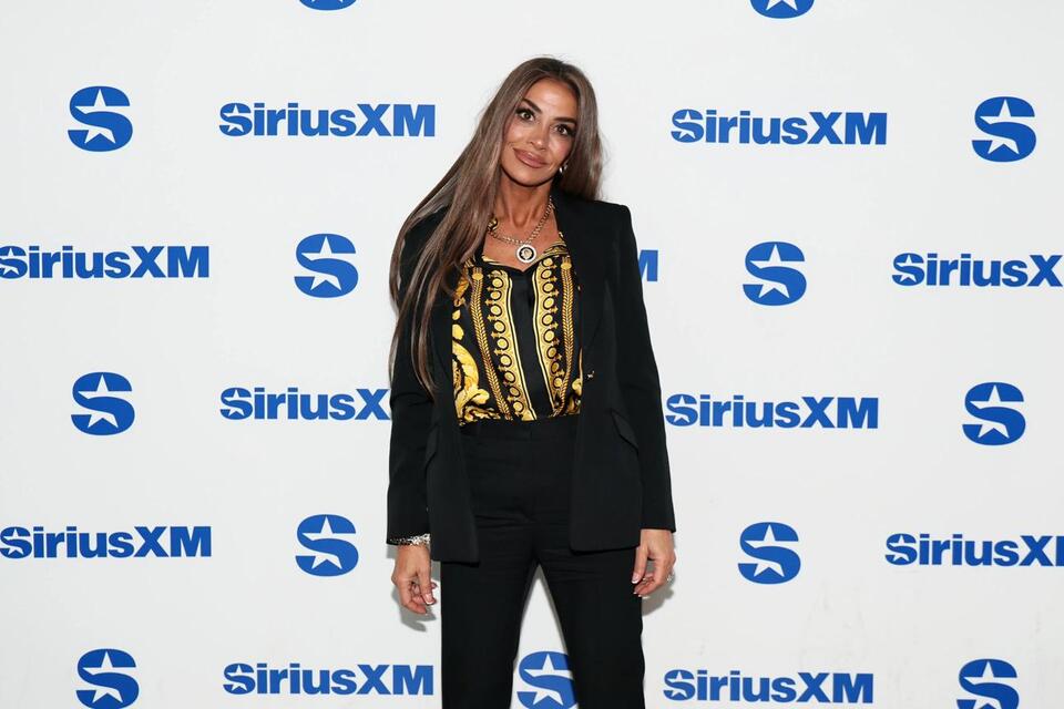 The Real Housewives of Rhode Island's Liz McGraw claims Brian ...