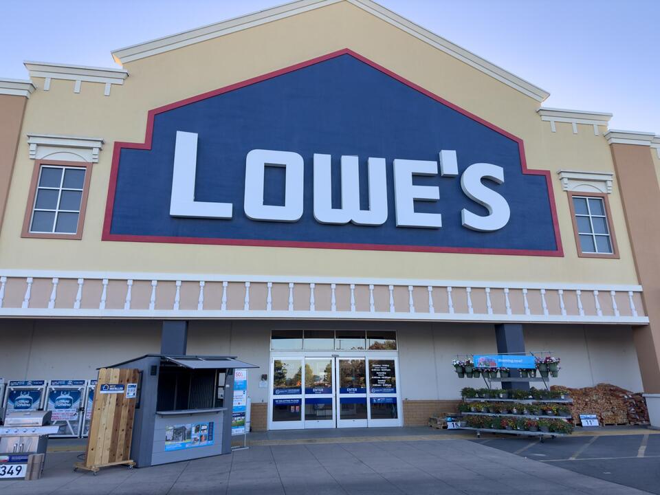 Lowe’s Targets More Pro Growth, Signals Additional Building Products Deals