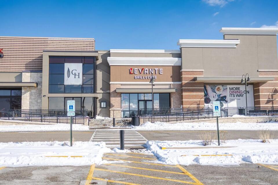 New restaurant at White Oaks Mall - NewsBreak