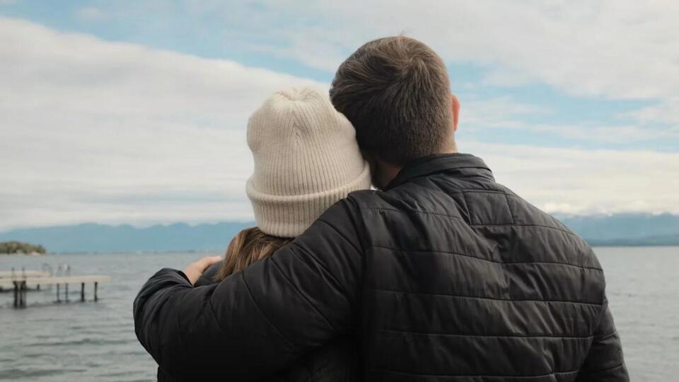 4 Zodiac Signs That Need Constant Reassurance - NewsBreak