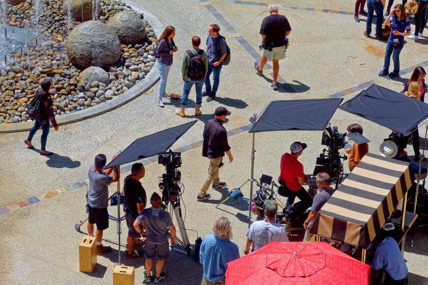 Trump backs a federal film tax credit. What that could mean for Hollywood