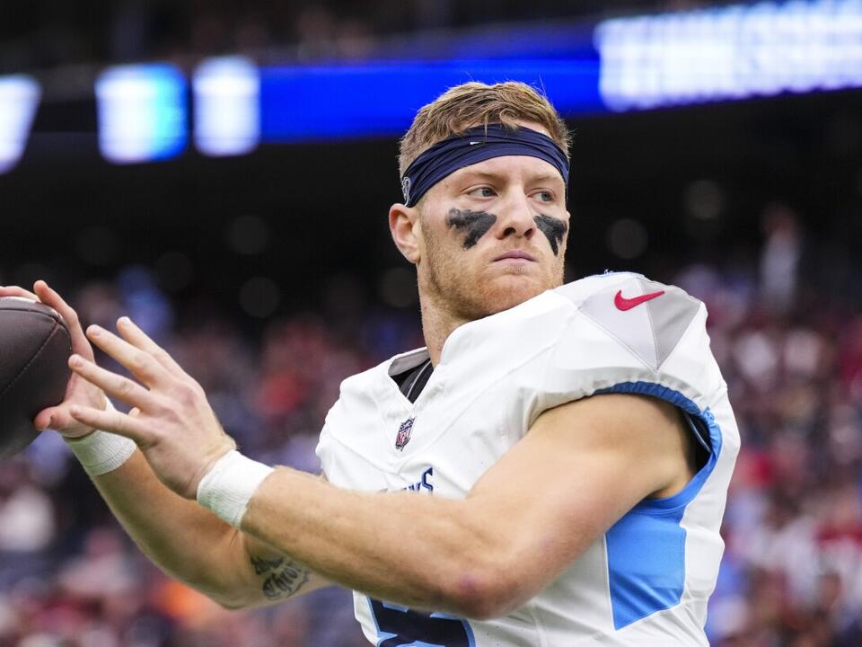 Titans vs. Dolphins prediction Odds, expert picks, player news, injury