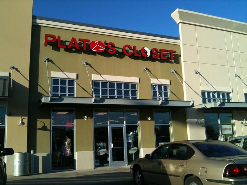 Plato’s Closet to hold clearance event on Saturday - NewsBreak