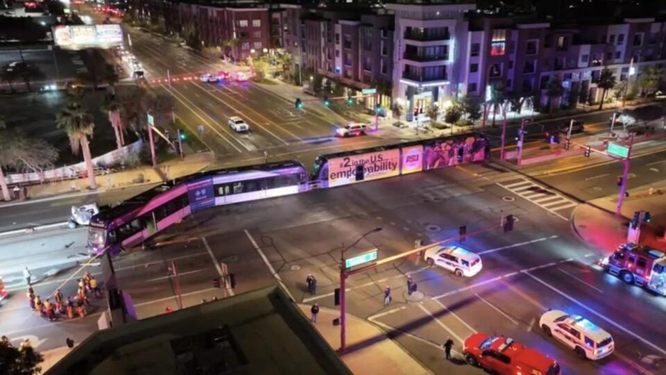 PD: Driver dead after running red light, hitting light rail train in ...
