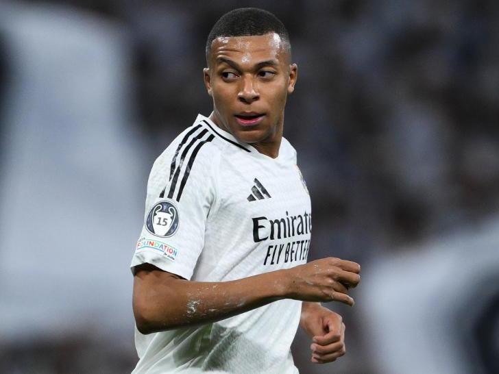 Real Madrid vs Barcelona score Live updates as two titans meet in El