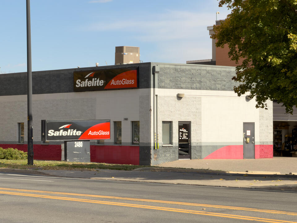 Safelite sued for alleged privacy violations, calls plaintiffs ...