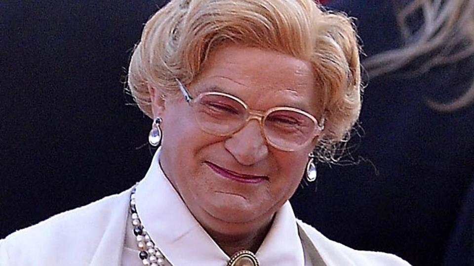 Man Dresses as His Dead Mom to Collect Her Pension Checks in Bizarre(02)