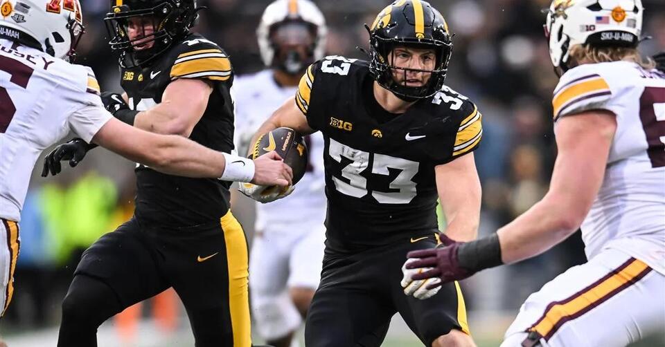 Counting Down Iowa Football's Most Indispensable Players: No.15 Cam Buffington