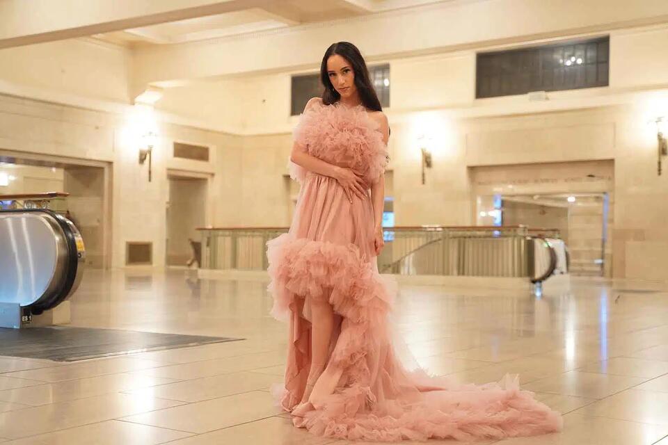 🔥 Fashion editorial: Off to the ball with Katie