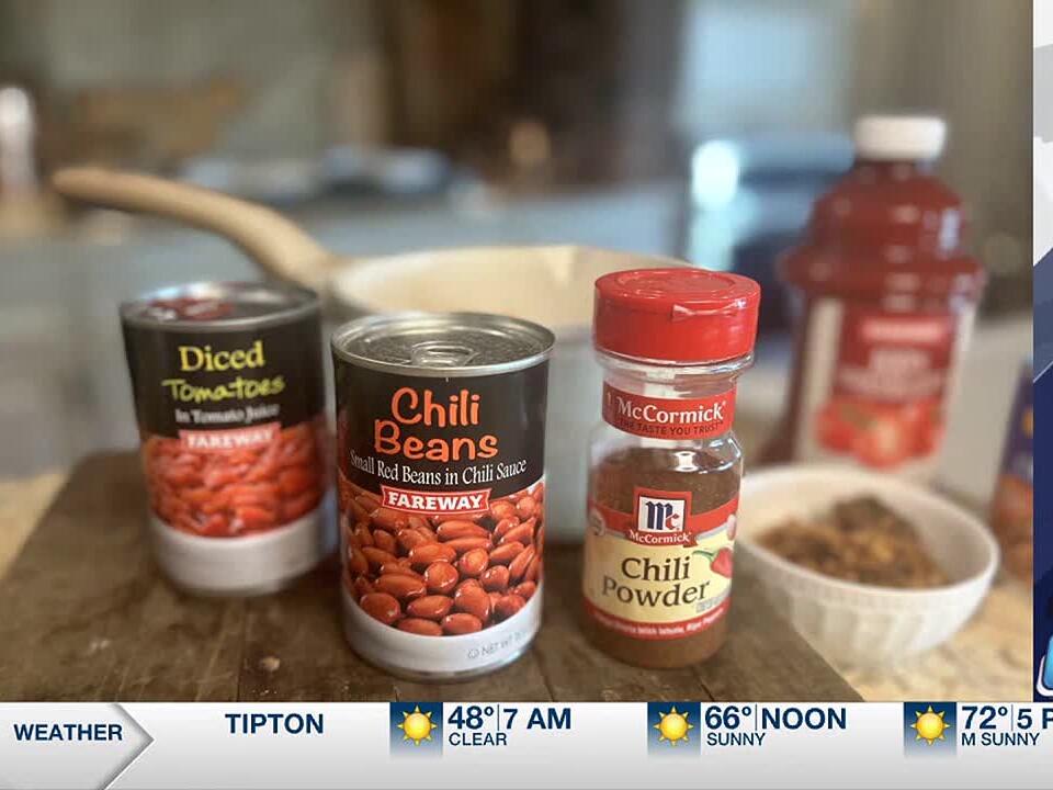 Learn new chili recipes to try on this Fareway Cooking Segment