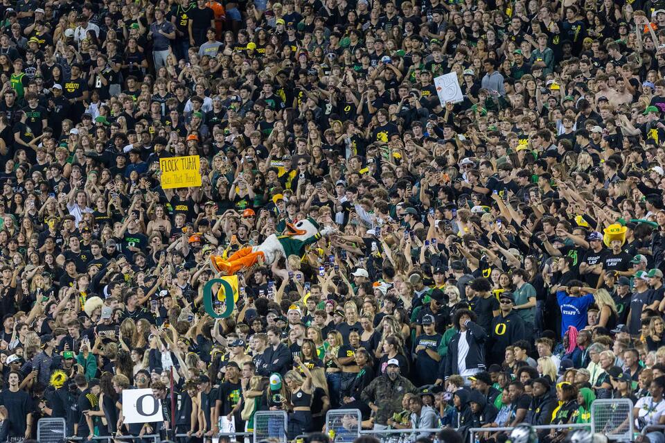 Rivals mock Oregon’s ‘wine and cheese tailgates.’ Ducks have made it ...