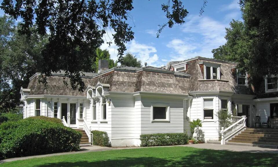 The Gatehouse: Last of Its Kind