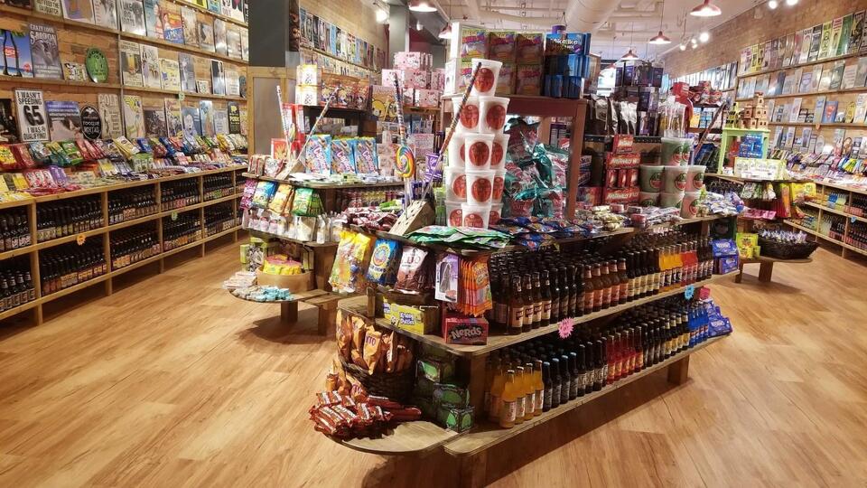 Rocket Fizz candy shop relocates on Greenville’s Main Street - NewsBreak
