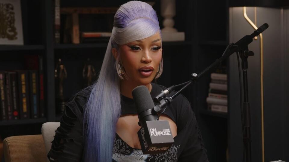 ‘Lonely’ Cardi B Recalls ‘Feeling the Love Dying’ in Offset Marriage