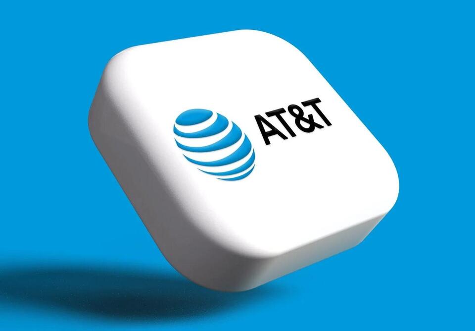 Why AT&T’s iPhone 17 deal beats the competition NewsBreak