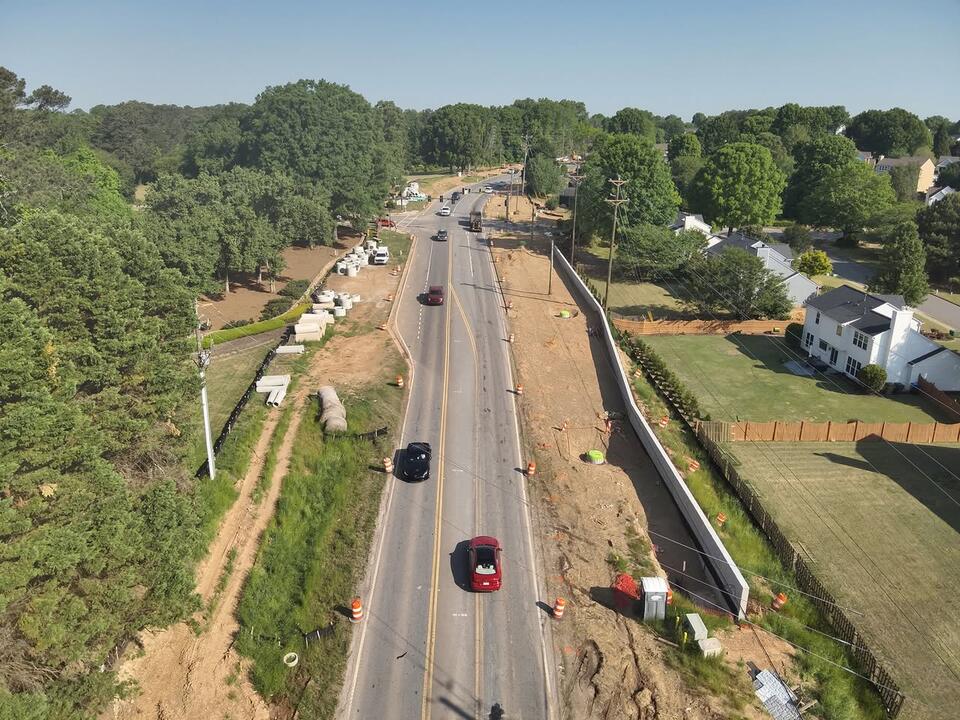 Work continues on McGinnis Ferry Road widening - NewsBreak