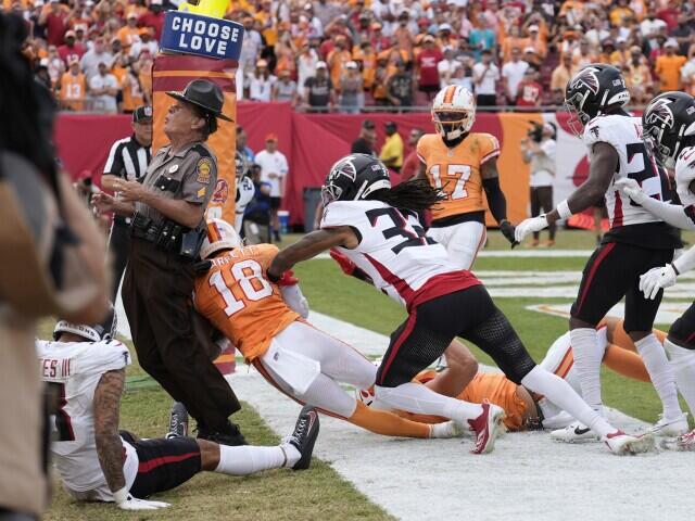 Scripps News finds NFL sideline collisions have resulted in broken ...