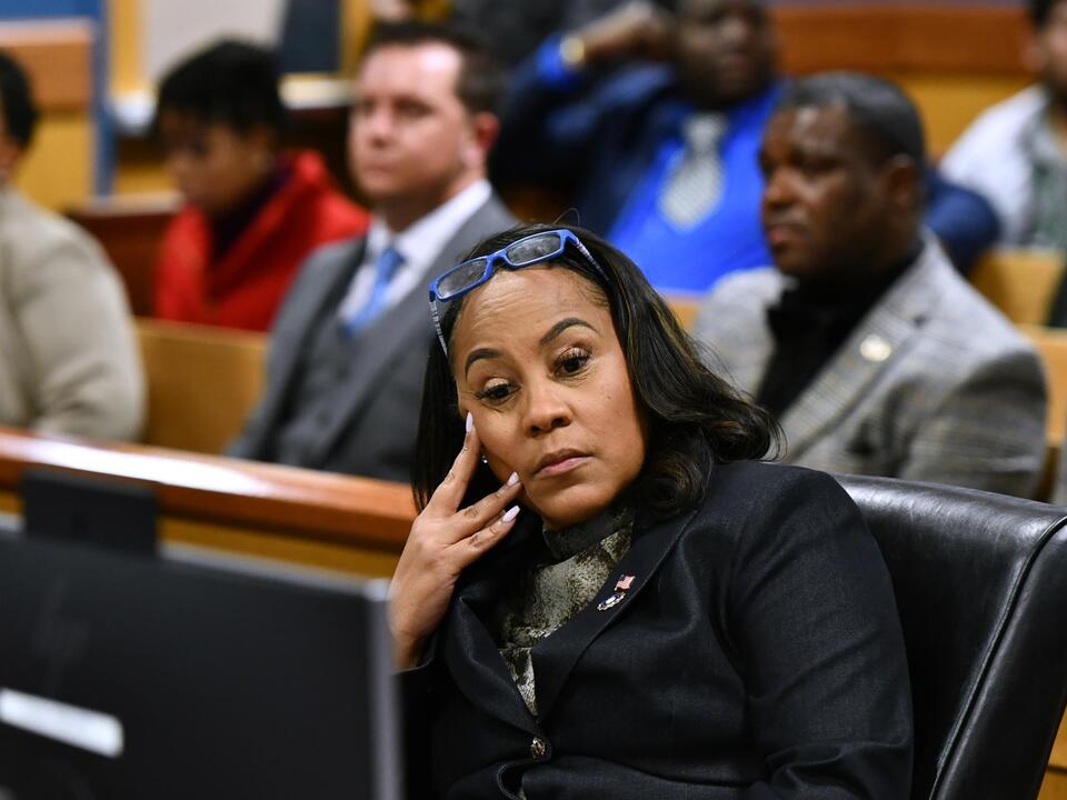 Appeals court halts Trump’s criminal proceedings in Georgia amid