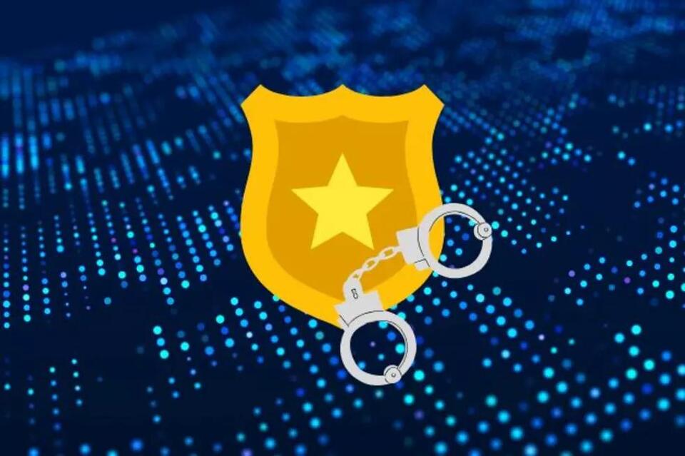 Officials: NJ cop uses police database to track a woman he fancies ...
