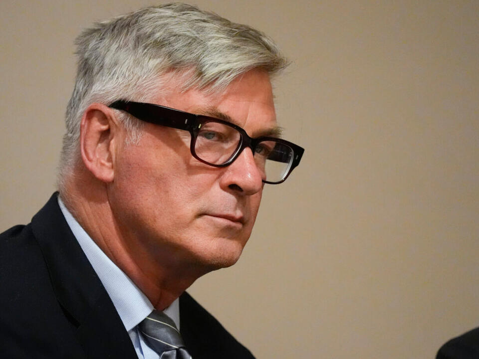 Prosecutor asks judge to reconsider dismissing charges against Alec Baldwin