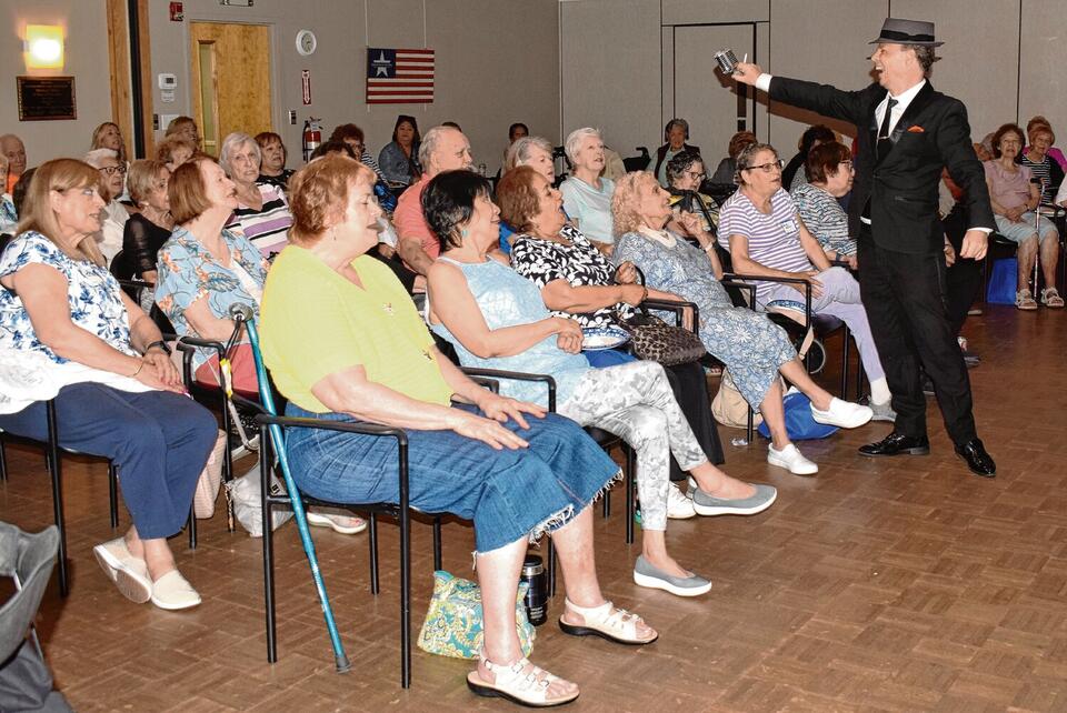 Rockville Centre gets its Sinatra groove on