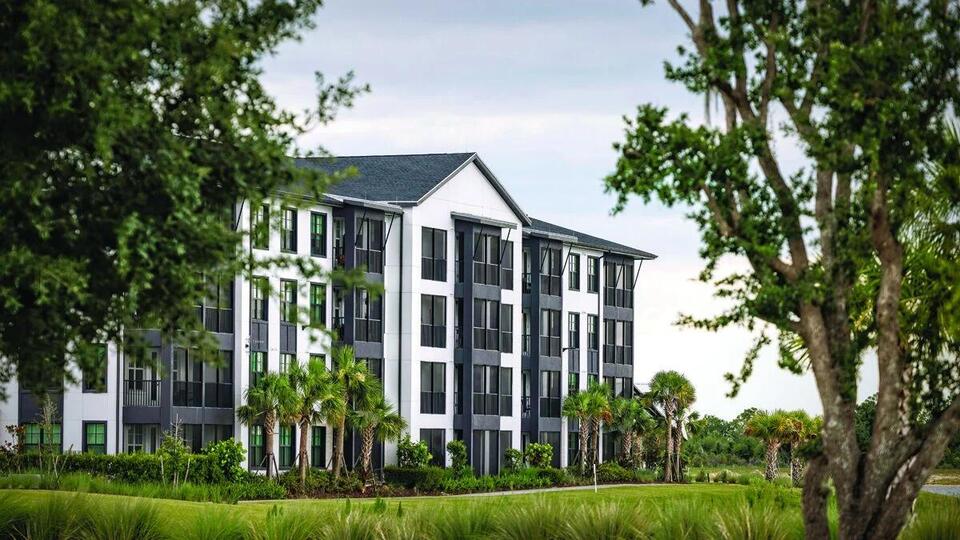 Apartment boom leaves Southwest Florida awash in vacancies - NewsBreak
