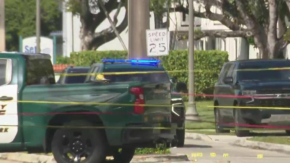 Man wielding machete shot and killed by Broward deputy, BSO says ...
