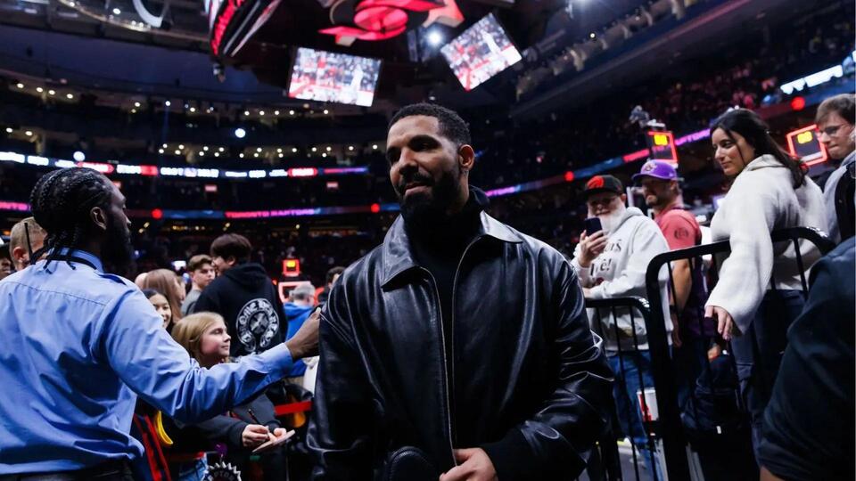 “Chat it’s not happening”: Fans react as Drake drops a cryptic ‘Be Here ...