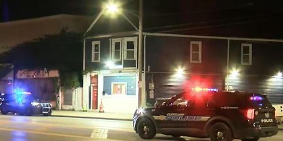 Man injured in shooting at Cleveland bar - NewsBreak