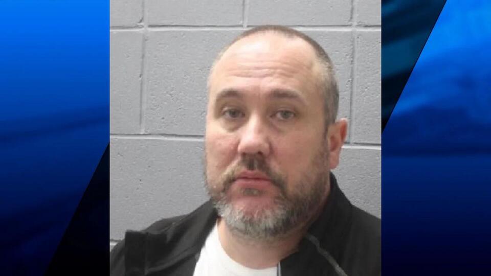 Man arrested in Foxborough after allegedly pointing gun at tow truck ...