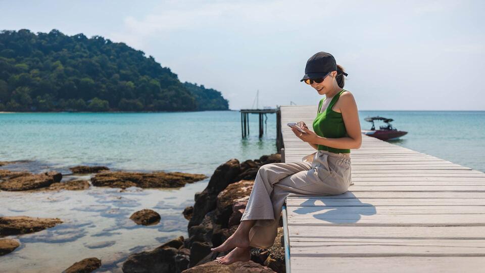 Will your cell phone still work on on a Caribbean cruise? - NewsBreak